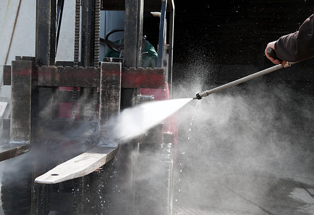Best Driveway Pressure Washing  in Helena, MT